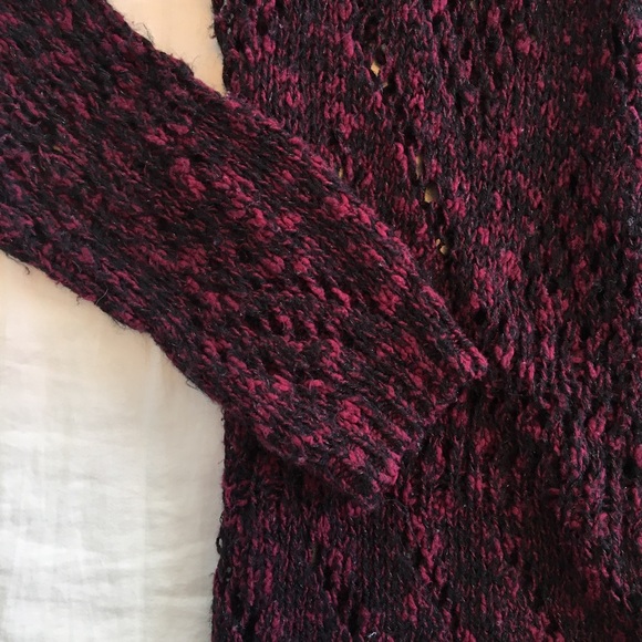 SO Maroon/Black Knit Cardigan - Picture 5 of 6